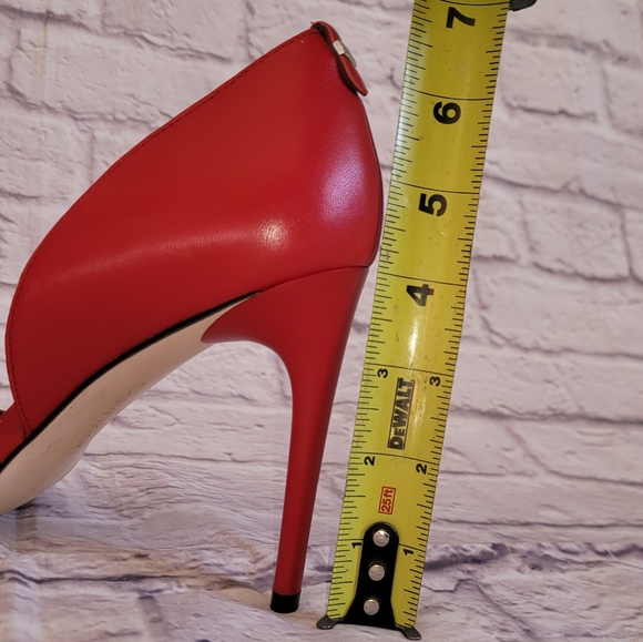 Calvin Klein Women's Red Pump 👠 - Picture 7 of 8